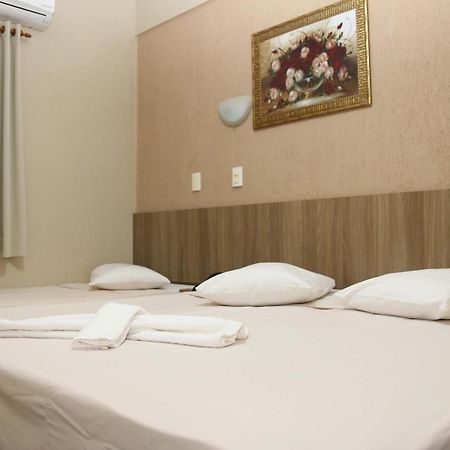 Hotel Chaves Pompeu  ภายนอก รูปภาพ