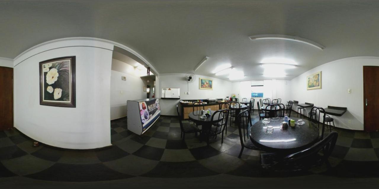 Hotel Chaves Pompeu  ภายนอก รูปภาพ